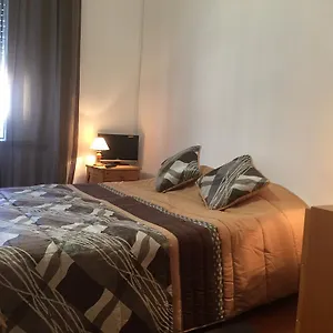 Gasthof Residencia Almirante, Lissabon